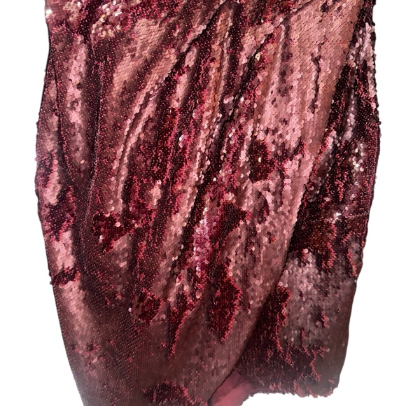 Little Mistress Dark Plum/Burgundy Sequin Long-Sleeve Wrap Dress NWT - Picture 7 of 12